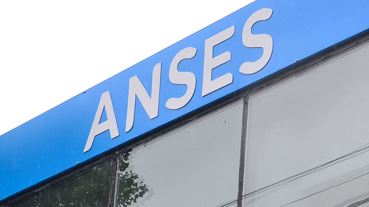 Quiénes cobran en ANSES hoy miércoles 18 de diciembre según el