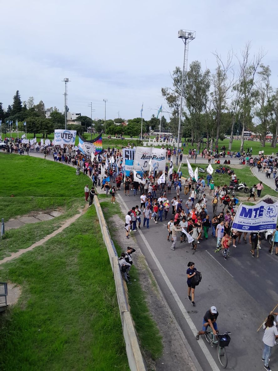 Ya terminó el corte de organizaciones sociales y se liberó el tránsito