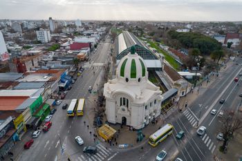 del sueno higienista al hacinamiento: la mirada de dardo rocha sobre la plata