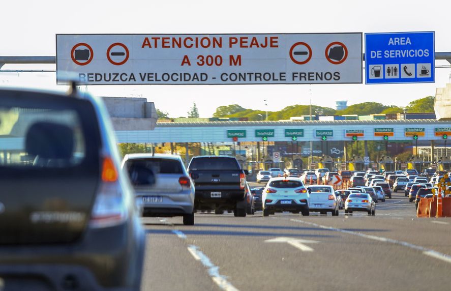 Los peajes del corredor atlántico y la autopista Buenos Aires La Plata fueron levantados durante la jornada del lunes.