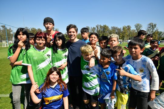 axel kicillof cuestiono a las sad con un duro mensaje a milei: los clubes son de los socios