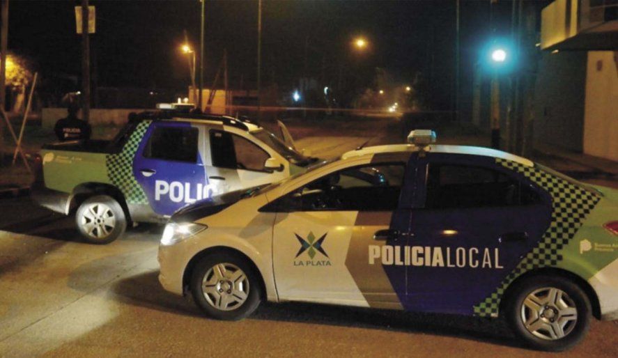 Al hombre lo balearon al resistir el robo de su auto en San Martín