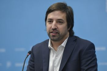 Nicolás Kreplak se refirió a la polémica por la compra de geles íntimos y aseguró que es materia de prevención y salud pública.