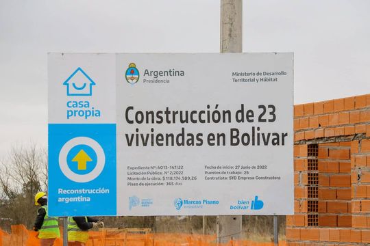 Bolívar: Frenaron la usurpación de un complejo de viviendas en construcción