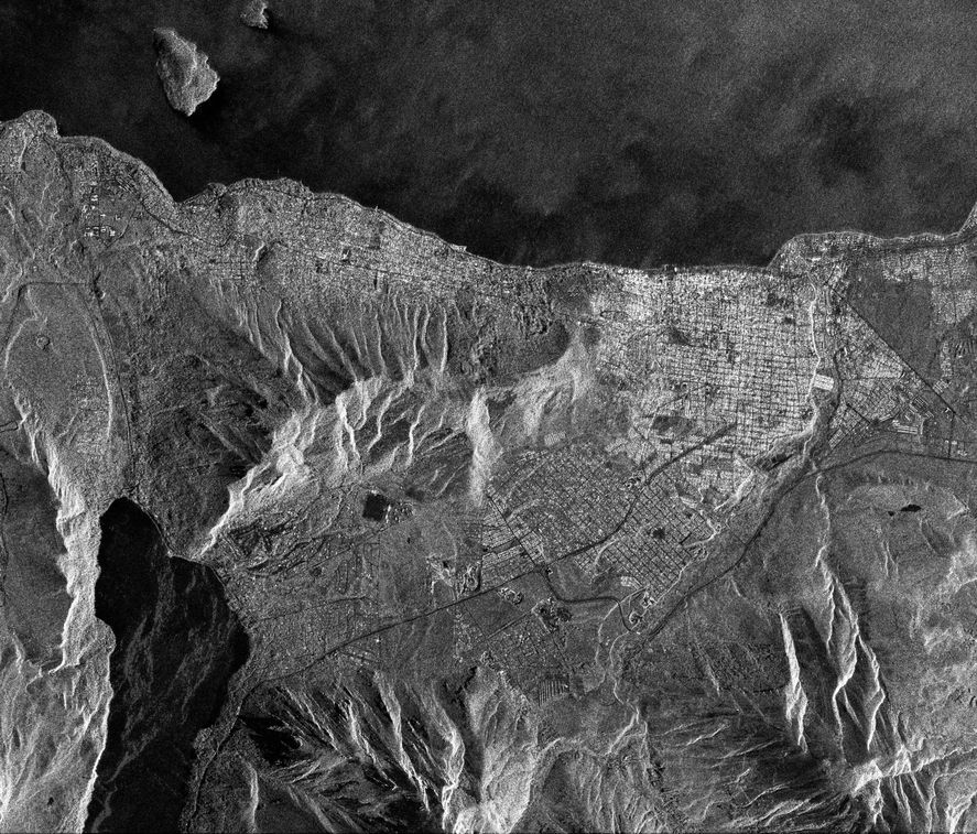 Imágenes de San Carlos de Bariloche lograda mediante la combinación de satélites 