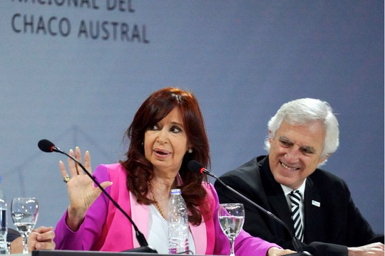 La vicepresidenta Cristina Kirchner expuso un listado de 20 hechos que cuestionó sobre el proceso judicial ante el TOCF N°2.