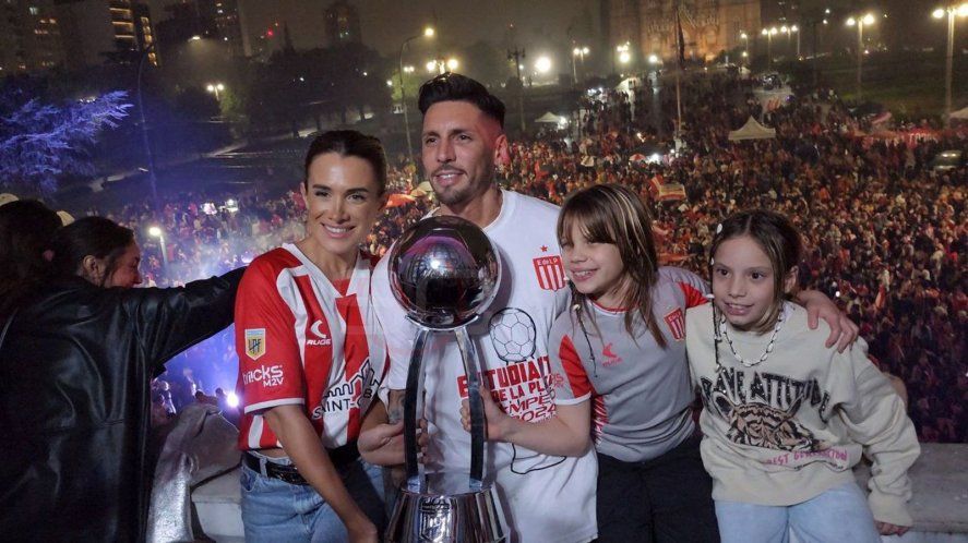 Jos&eacute; Sosa tiene tres t&iacute;tulos con Estudiantes: Apertura 2006, Copa Argentina 2023 y Copa de la Liga 2024.