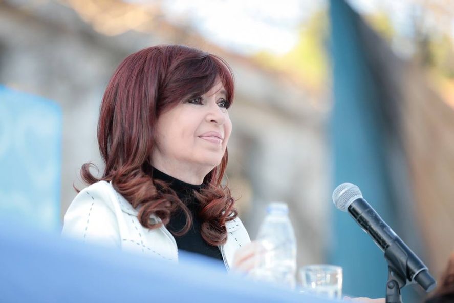 Cristina Kirchner fue atacada en su despacho