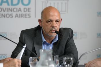 Carlos Curestis: Javier Milei es un 10 como Presidente