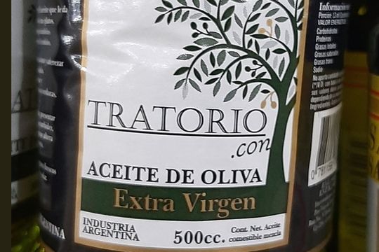 un aceite de oliva engana a los consumidores con un truco lingüistico
