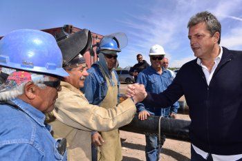 Sergio Massa visitó la construcción del gasoducto a Malargue, en Mendoza.