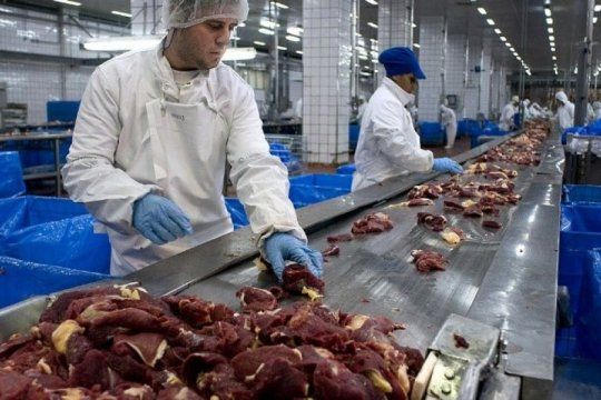 extienden conciliacion obligatoria en paritaria de carnes hasta el 5 de abril
