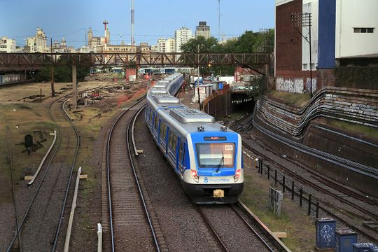 El Tren Sarmiento funciona con servicio reducido.