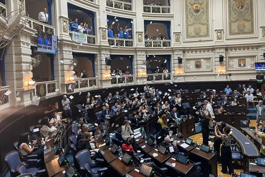 legislatura: diputados convirtio en ley la modificacion del regimen jubilatorio del bapro