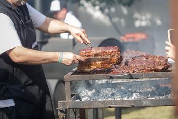 Las mejores cinco fiestas para celebrar la primavera en la provincia de Buenos Aires.