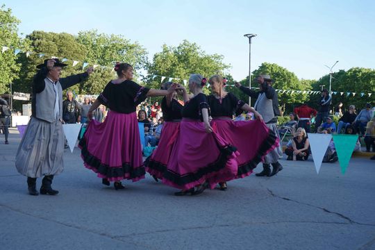 gastronomia, artesanos y espectaculos: asi sera la fiesta del folclore y la tradicion de necochea