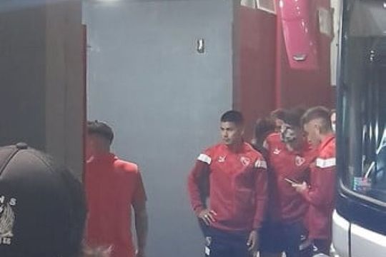Los jugadores de Independiente pasaron un difícil momento en Avellaneda.