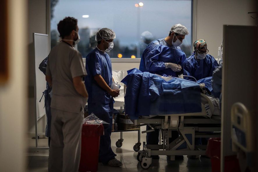 En las &uacute;ltimas 24 horas se confirmaron 40.327 casos y 14 fallecidos de coronavirus en provincia de Buenos Aires.