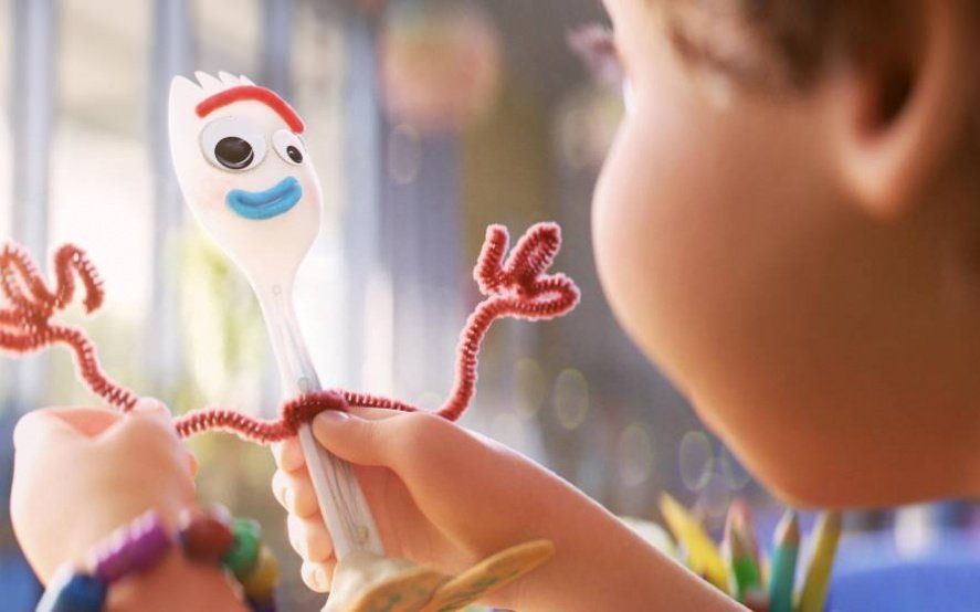 Disney sacó de la venta a Forky, el nuevo personaje de Toy Story por considerarlo “peligroso” para los niños