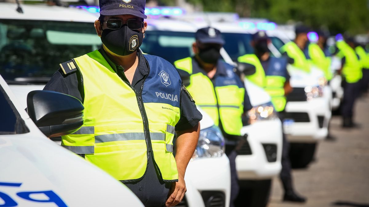 El Reclamo De La Policía Bonaerense Por El Sueldo Infocielo 8053