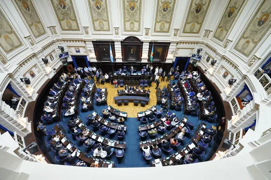 legislatura: diputados y una sesion caliente en la previa del presupuesto