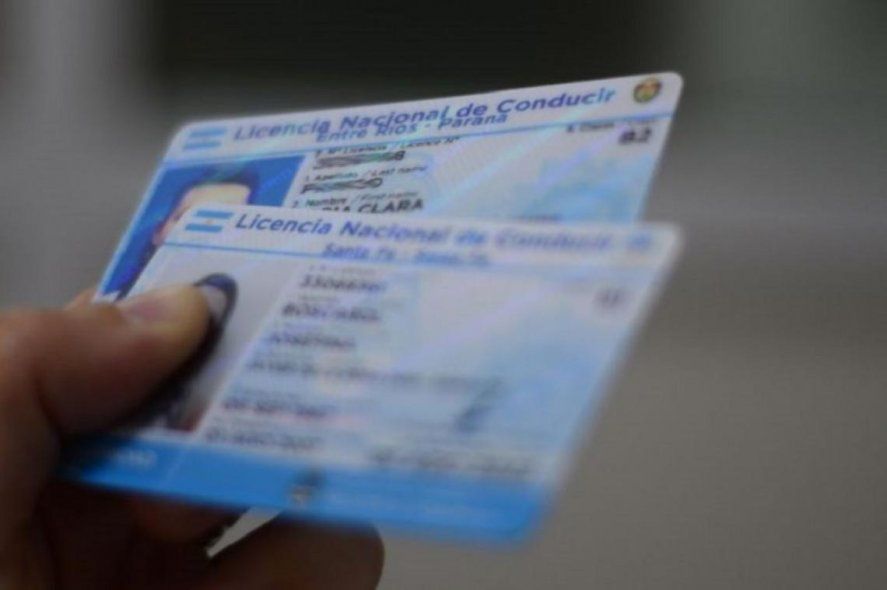 La Plata prorrogó por 180 días el vencimiento de las licencias de conducir.