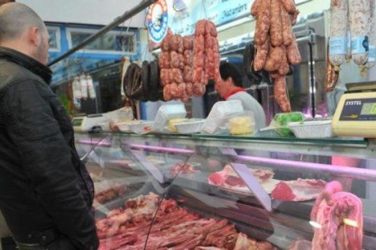 la industria frigorifica del consumo afirma que la carne no aumentara 40 por ciento en los proximos dias