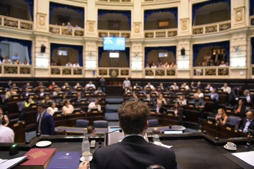 El Prespuesto 2022 ingresó por Diputados a la Legislatura bonaerense, donde se tratará antes de ser girado al Senado. Será aprobado.