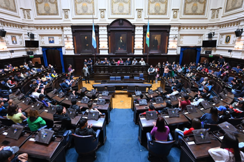 bullying cruzado por leer, cocineros y selfies: las perlitas de la sesion en la legislatura