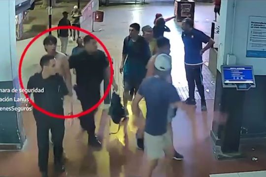 Un joven fue detenido en la estación de trenes de Lanús tras robar un celular