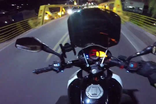 youtuber filmo el robo de su moto y lo acusan de armar todo
