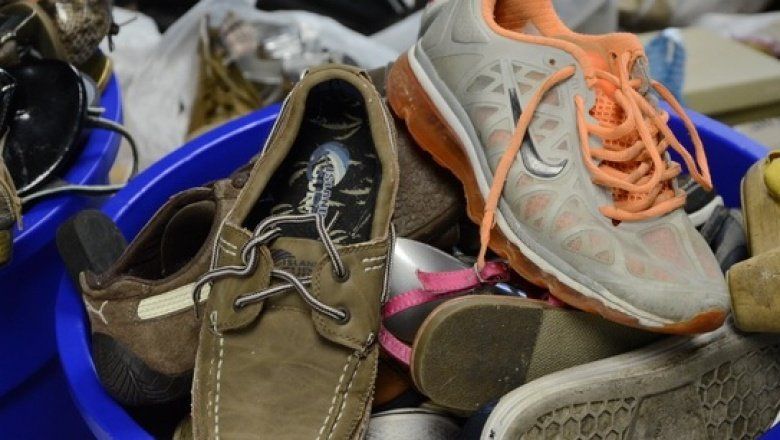 “Pies Calentitos”: lanzan campaña solidaria en La Plata para recolectar calzado de niños