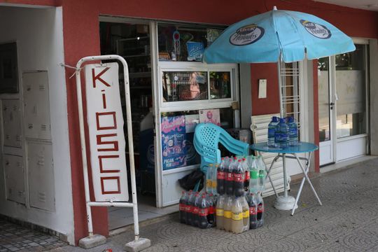 inseguridad en la plata: robaron en un comercio de la loma y chocaron en barrio aeropuerto