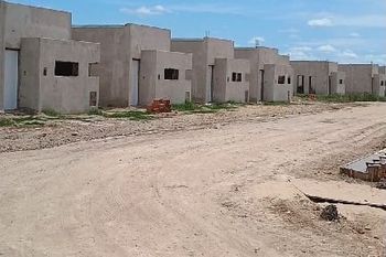 Provincia construye 66 viviendas junto a un municipio radical