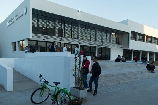 La UNAHUR y la UNM se suman a la Noche de las Universidades.