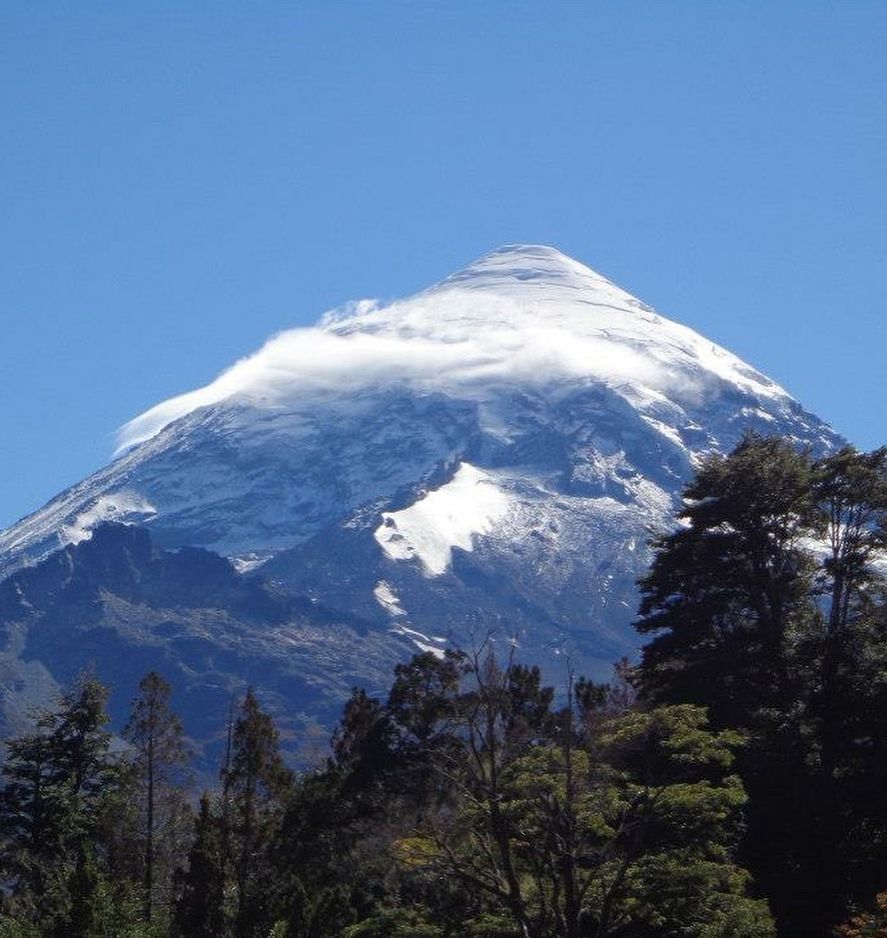 Parques Nacionales declaró al volcán Lanín Sitio Sagrado Mapuche