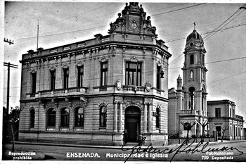El Archivo Fotográfico del Ministerio de Infraestructura mostró cómo lucían antes los palacios municipales (Foto: Ensenada 1930)