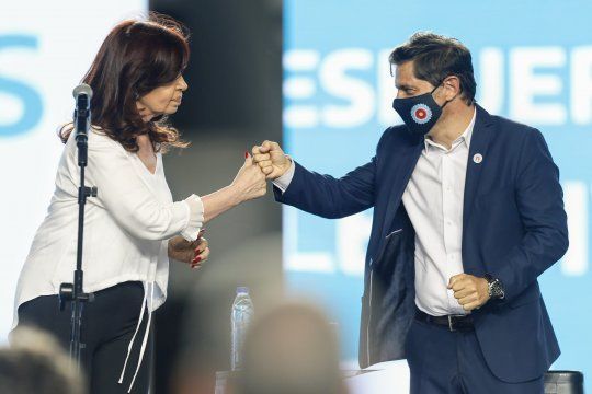 Axel Kicillof reconoce el liderazgo de Cristina Kirchner, pero va por la reelección en 2023.