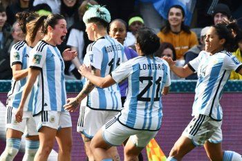 La Selección Argentina grita uno de sus goles ante Sudáfrica en el Mundial Femenino 2023.