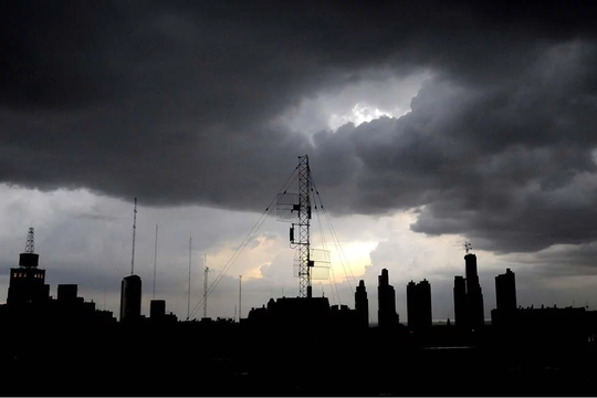 El tiempo en la ciudad: dia nublado y chaparrones aislados según indicó el SMN.