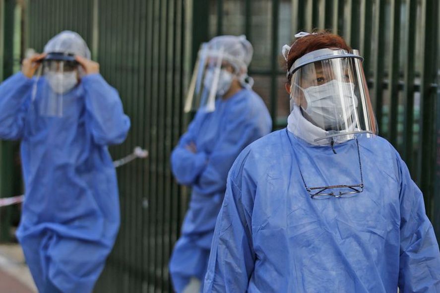 En las &uacute;ltimas 24 horas se confirmaron 47.567 casos y 31 fallecidos por coronavirus en provincia de Buenos Aires.