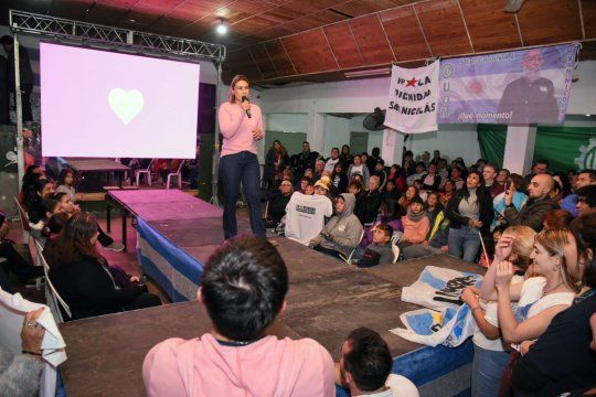 San Nicolás: El kirchnerismo repite candidata contra el “clan Passaglia”