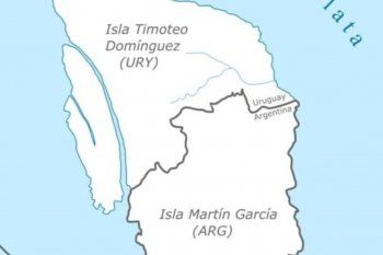 En la isla Martín García se constituye la única frontera terrestre que marca el límite entre Argentina y Uruguay