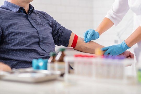 el instituto de hemoterapia de la plata convoca a donar sangre para aumentar las reservas