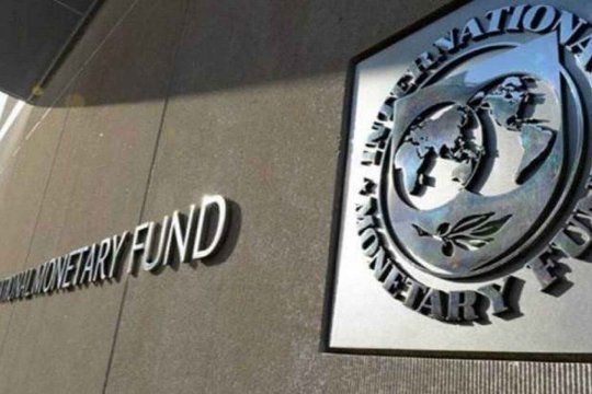 El martes próximo llegará una misión del FMI para comenzar a negociar el nuevo programa y conocer el plan económico del Gobierno.