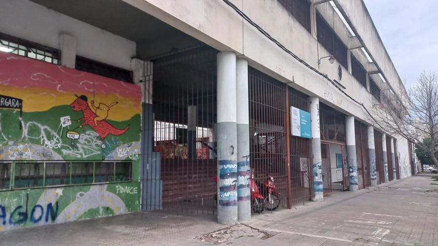 Escuela N&deg; 14 "Carlos Vergara", ubicada en calle 35 entre 4 y 5