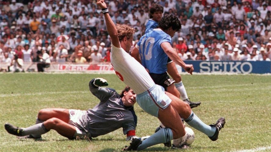 Maradona, Víctor Hugo y el Gol de Siglo.