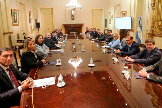 Alberto Fernández se reúne con Kicillof y otros gobernadores del PJ