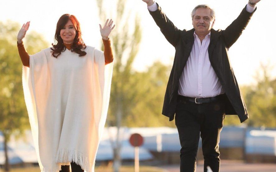 Fernández enfrenta al #SíSePuede macrista con recorridas bonaerenses en la última semana de campaña