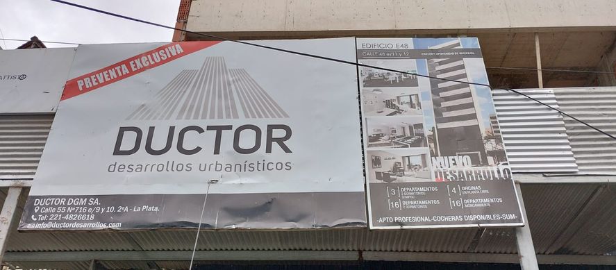 La Plata: un obrero cayó al vacío desde un cuarto piso